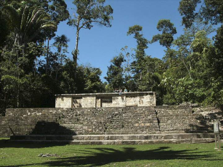 the ruins of aguateca