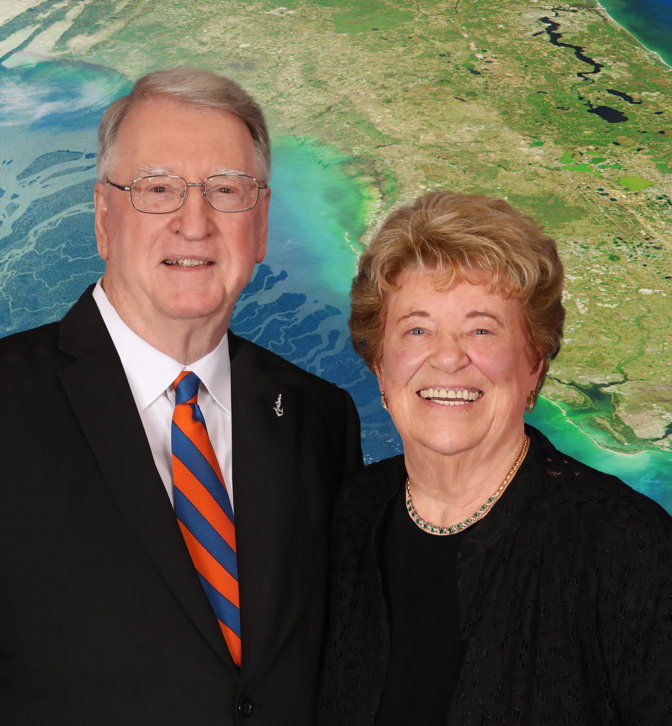 Fort Myers  couple Jon and Beverly Thompson have made a $10 million gift to the University of Florida to help people better understand and adapt to Earth’s rapidly changing environment and ecosystems.