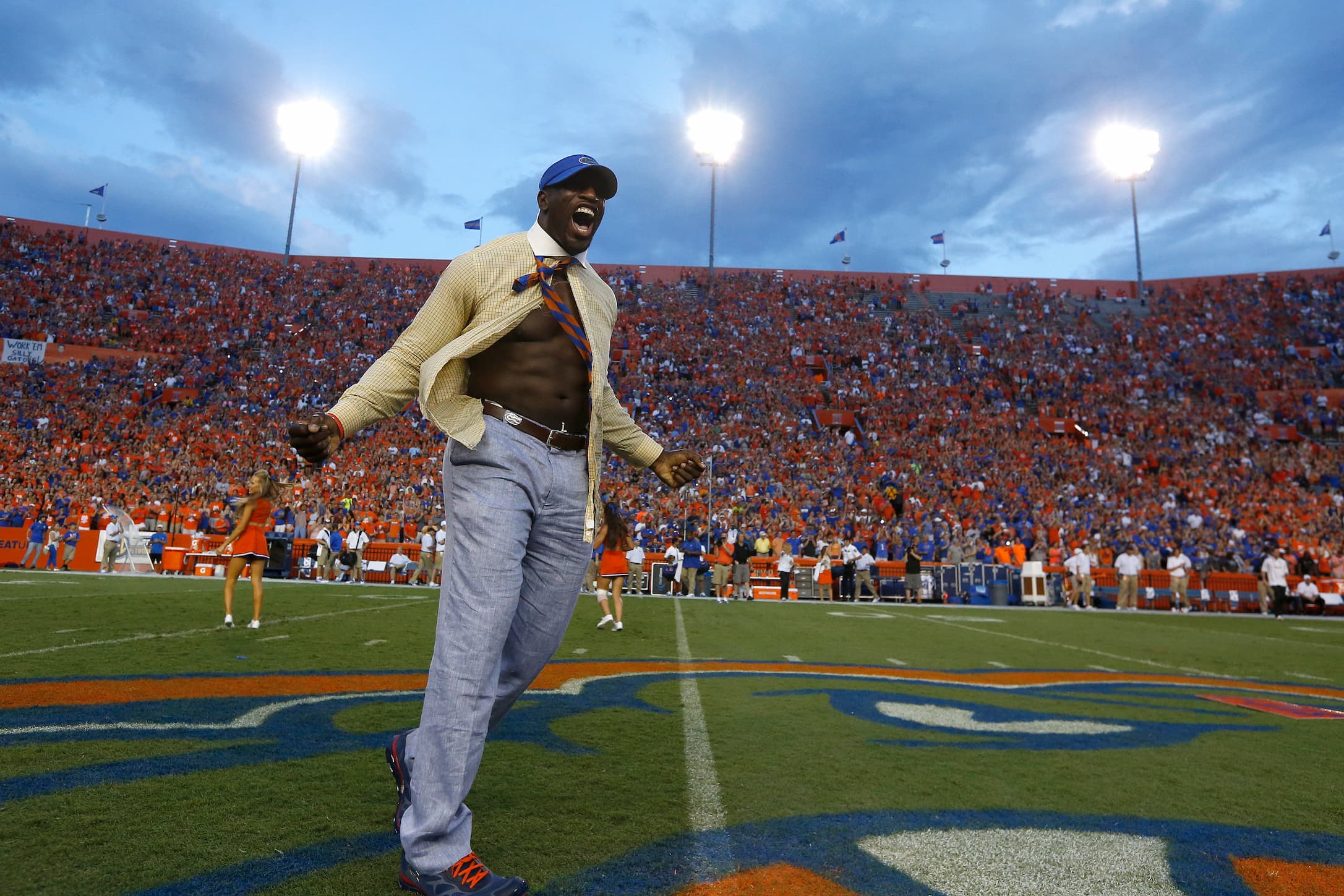 Titus O’Neil to host Gator Growl 2021 News University of Florida