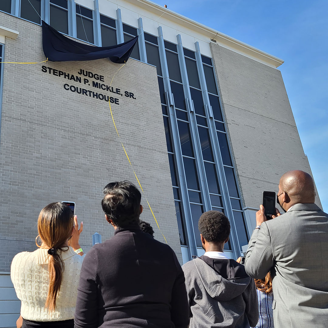 Alachua County courthouse renamed after trailblazing judge, University of Florida alumnus Stephan Mickle 