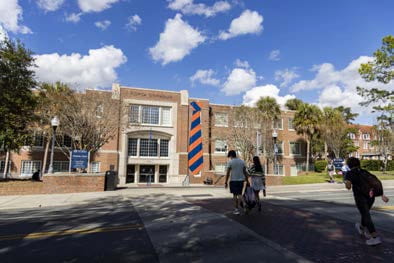Giving tops 26,000 contributions during UF’s annual 24-hour ‘Stand Up and Holler’
