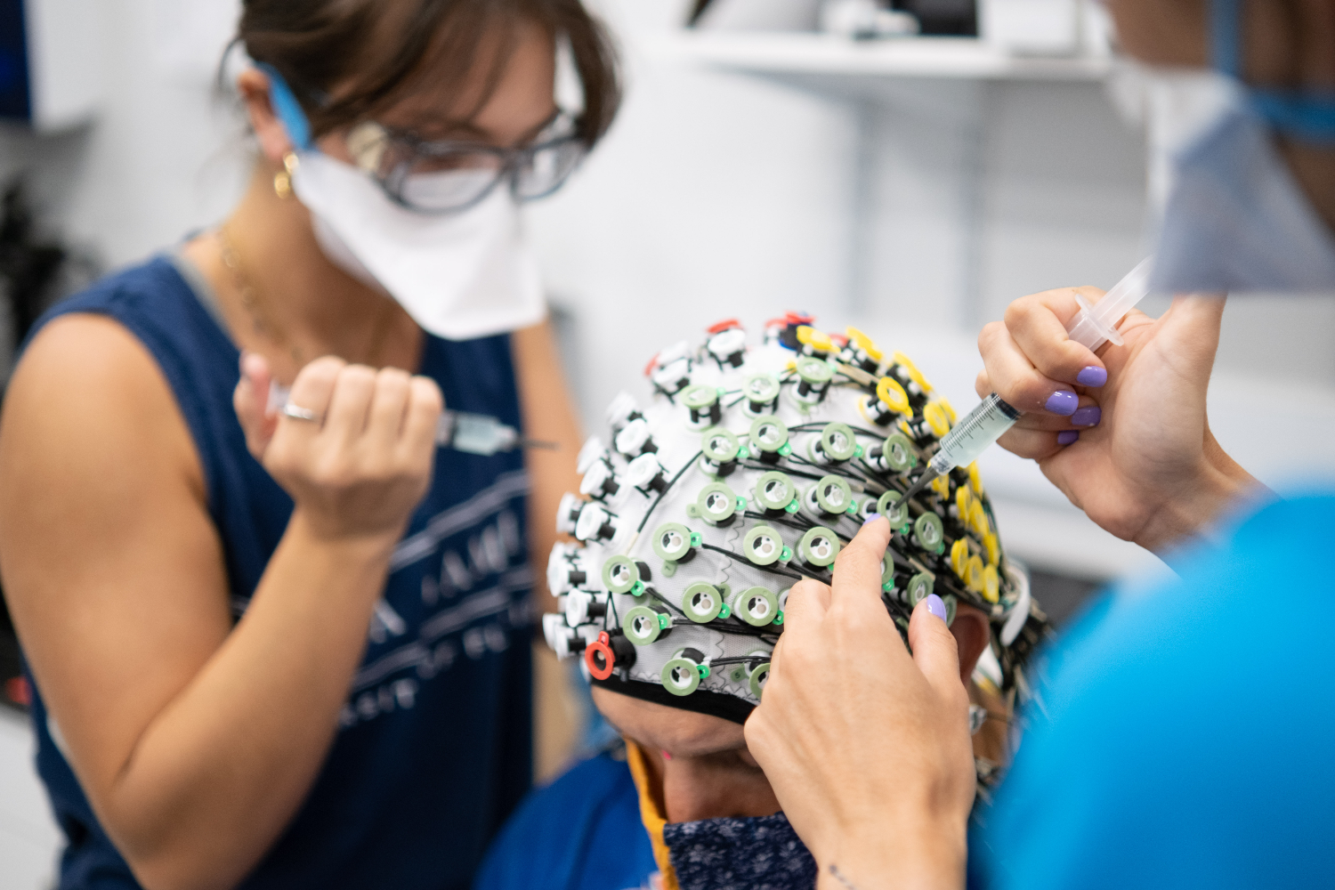 Facing robot opponents puts table tennis players' brains on high-alert, Science