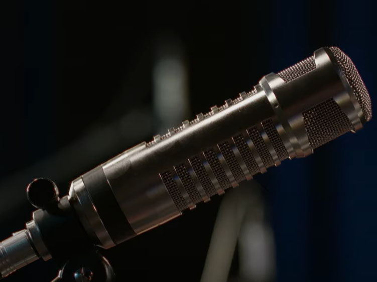 Image of a microphone