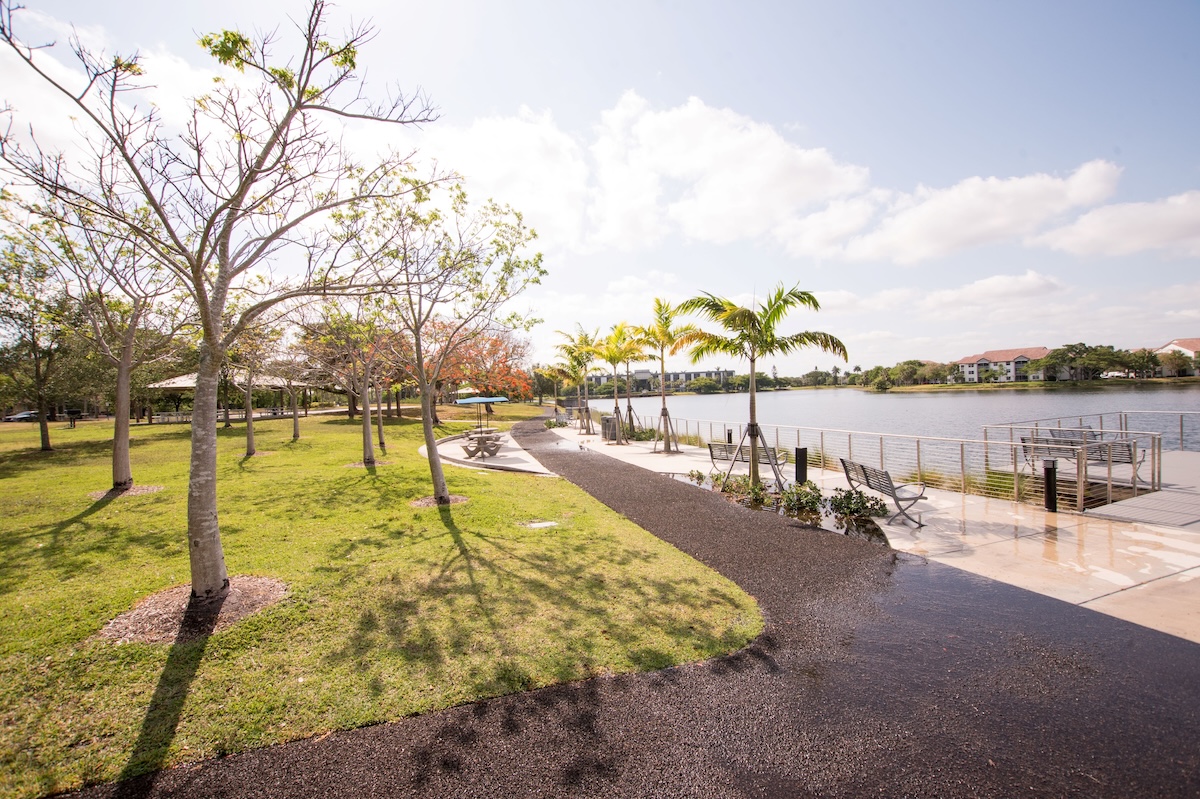 Researchers use AI to turn park reviews into science News | University of Florida